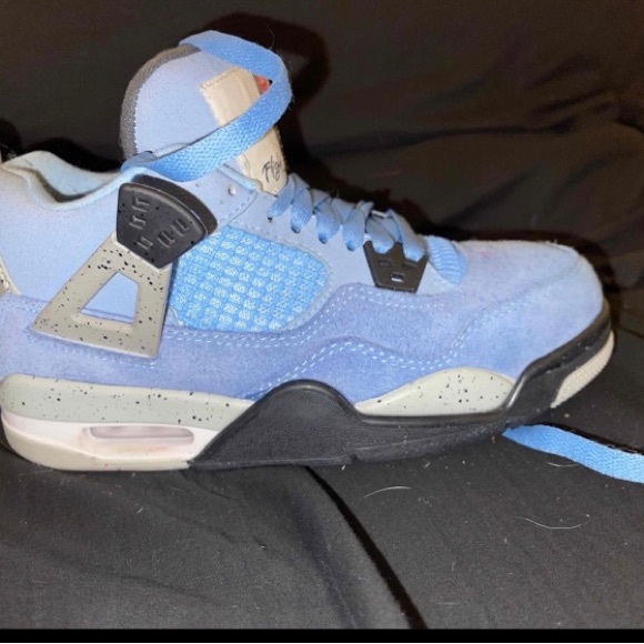 Air Jordan 4 - Picture 1 of 5